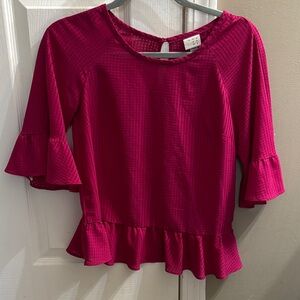Chic Ruffle Sleeve Top in Pink